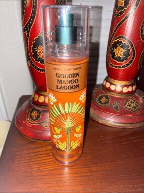 Bath & Body Works Golden Mango Lagoon Fine Fragrance Mist - Orange and Green